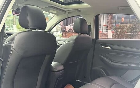 Ford Escort, 2022 год, 1 380 000 рублей, 26 фотография