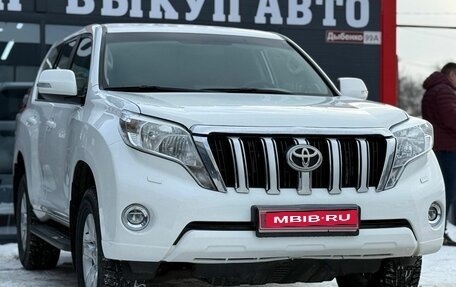 Toyota Land Cruiser Prado 150 рестайлинг 2, 2015 год, 3 432 000 рублей, 3 фотография