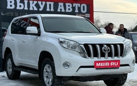 Toyota Land Cruiser Prado 150 рестайлинг 2, 2015 год, 3 432 000 рублей, 2 фотография