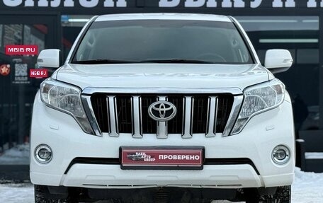 Toyota Land Cruiser Prado 150 рестайлинг 2, 2015 год, 3 432 000 рублей, 4 фотография