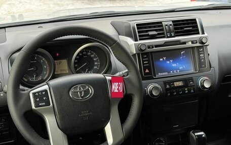 Toyota Land Cruiser Prado 150 рестайлинг 2, 2015 год, 3 432 000 рублей, 19 фотография