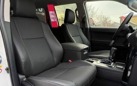 Toyota Land Cruiser Prado 150 рестайлинг 2, 2015 год, 3 432 000 рублей, 16 фотография