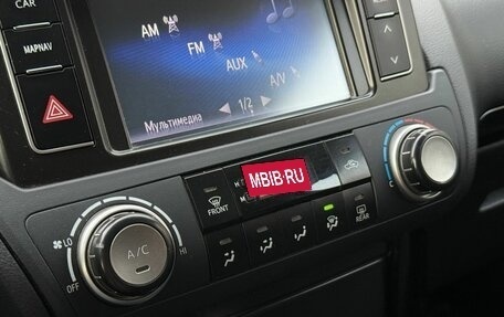 Toyota Land Cruiser Prado 150 рестайлинг 2, 2015 год, 3 432 000 рублей, 26 фотография