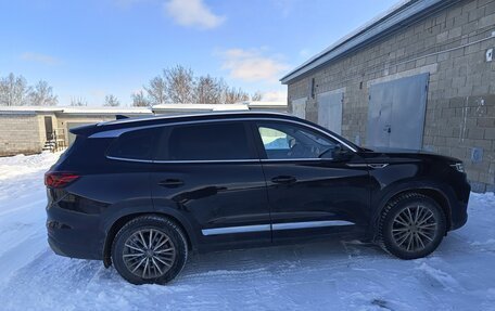 Chery Tiggo 8 Pro, 2022 год, 2 400 000 рублей, 11 фотография