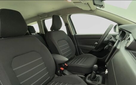 Renault Duster, 2025 год, 2 280 000 рублей, 23 фотография