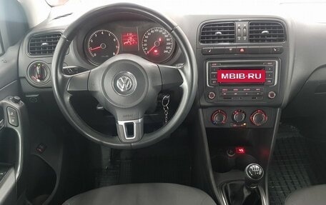 Volkswagen Polo VI (EU Market), 2013 год, 899 000 рублей, 6 фотография