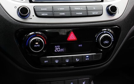 Hyundai Solaris II рестайлинг, 2019 год, 1 450 000 рублей, 15 фотография