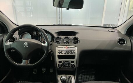 Peugeot 408 I рестайлинг, 2016 год, 644 000 рублей, 5 фотография