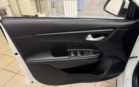 KIA Rio IV, 2021 год, 1 300 000 рублей, 14 фотография