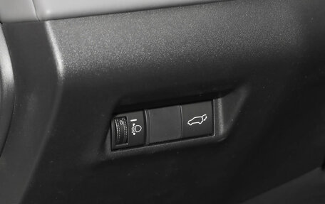 Toyota RAV4, 2026 год, 5 000 000 рублей, 29 фотография