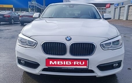 BMW 1 серия, 2019 год, 2 200 000 рублей, 2 фотография