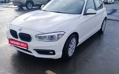 BMW 1 серия, 2019 год, 2 200 000 рублей, 3 фотография