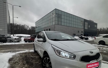 KIA cee'd III, 2014 год, 1 000 000 рублей, 1 фотография