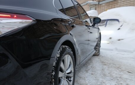 Toyota Camry, 2019 год, 2 350 000 рублей, 4 фотография