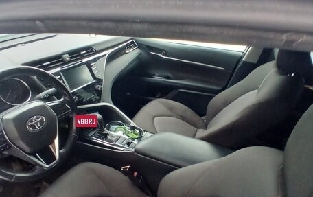 Toyota Camry, 2019 год, 2 350 000 рублей, 6 фотография