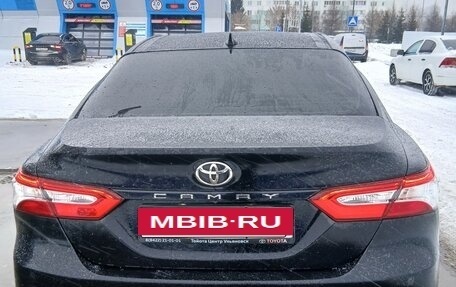 Toyota Camry, 2019 год, 2 350 000 рублей, 17 фотография