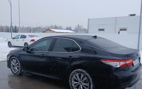 Toyota Camry, 2019 год, 2 350 000 рублей, 23 фотография