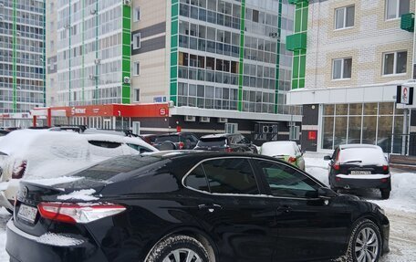 Toyota Camry, 2019 год, 2 350 000 рублей, 26 фотография