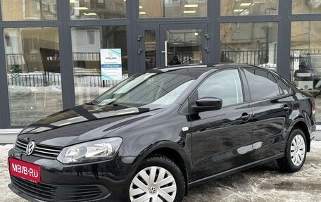 Volkswagen Polo VI (EU Market), 2014 год, 935 000 рублей, 1 фотография