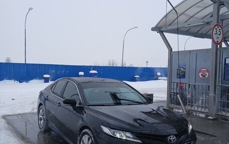 Toyota Camry, 2019 год, 2 350 000 рублей, 21 фотография