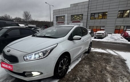 KIA cee'd III, 2014 год, 1 000 000 рублей, 3 фотография