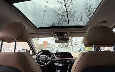 Hyundai Sonata VIII, 2019 год, 2 600 000 рублей, 5 фотография