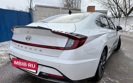 Hyundai Sonata VIII, 2019 год, 2 600 000 рублей, 2 фотография