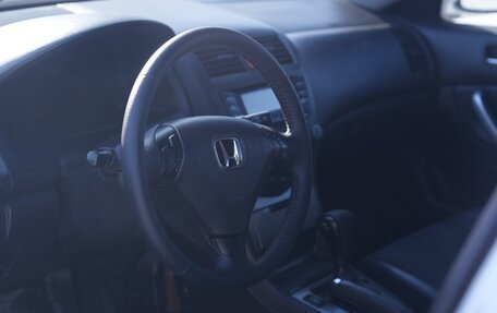 Honda Accord VII рестайлинг, 2003 год, 710 000 рублей, 7 фотография