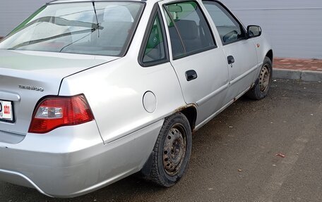 Daewoo Nexia I рестайлинг, 2010 год, 250 000 рублей, 7 фотография