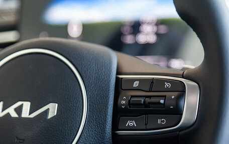 KIA K5, 2024 год, 4 190 000 рублей, 21 фотография