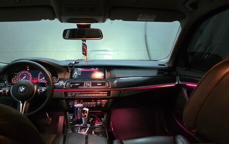 BMW 5 серия, 2014 год, 2 200 000 рублей, 15 фотография