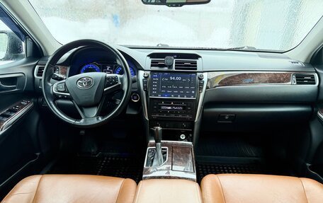 Toyota Camry, 2016 год, 1 799 000 рублей, 6 фотография