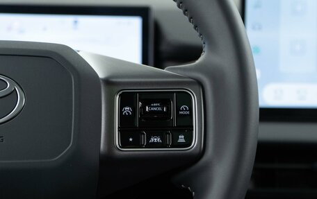 Toyota RAV4, 2025 год, 4 949 050 рублей, 18 фотография