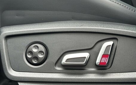 Audi Q5, 2025 год, 6 090 000 рублей, 27 фотография