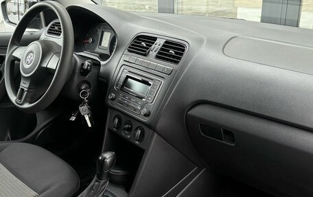 Volkswagen Polo VI (EU Market), 2014 год, 935 000 рублей, 14 фотография