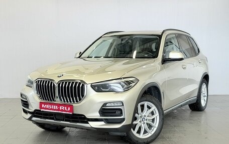 BMW X5, 2019 год, 6 347 000 рублей, 1 фотография