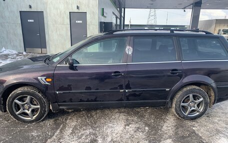 Volkswagen Passat B5+ рестайлинг, 1998 год, 300 000 рублей, 2 фотография