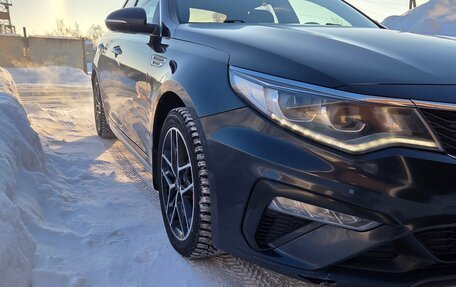 KIA Optima IV, 2018 год, 1 350 000 рублей, 2 фотография