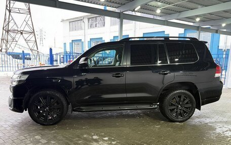 Toyota Land Cruiser 200, 2018 год, 6 499 000 рублей, 2 фотография