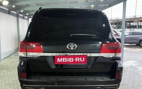 Toyota Land Cruiser 200, 2018 год, 6 499 000 рублей, 4 фотография