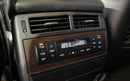 Toyota Land Cruiser 200, 2018 год, 6 499 000 рублей, 21 фотография