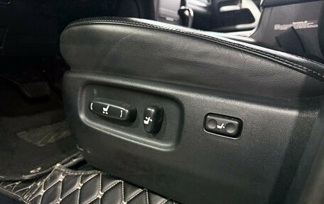 Toyota Land Cruiser 200, 2018 год, 6 499 000 рублей, 23 фотография