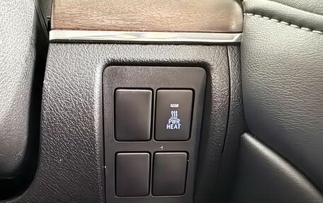 Toyota Land Cruiser 200, 2018 год, 6 499 000 рублей, 25 фотография