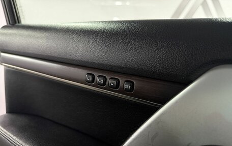 Toyota Land Cruiser 200, 2018 год, 6 499 000 рублей, 26 фотография