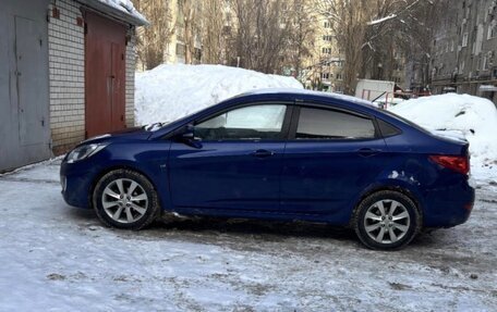 Hyundai Solaris II рестайлинг, 2011 год, 615 000 рублей, 2 фотография