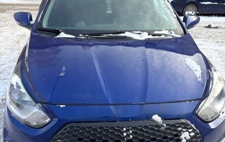 Hyundai Solaris II рестайлинг, 2011 год, 615 000 рублей, 4 фотография