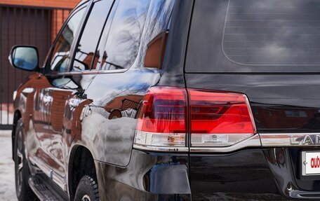 Toyota Land Cruiser 200, 2015 год, 5 200 000 рублей, 11 фотография