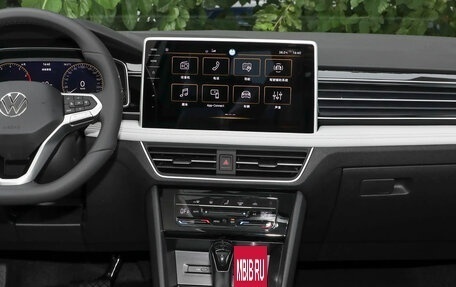 Volkswagen Tiguan II, 2025 год, 3 100 000 рублей, 14 фотография