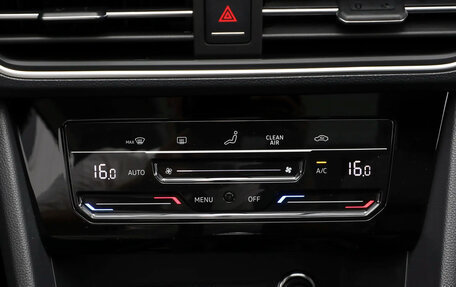 Volkswagen Tiguan II, 2025 год, 3 100 000 рублей, 23 фотография