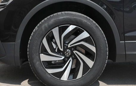 Volkswagen Tiguan II, 2025 год, 3 100 000 рублей, 27 фотография